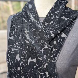 NY & Co Velvet Brocade Black Paisley Formal Scarf